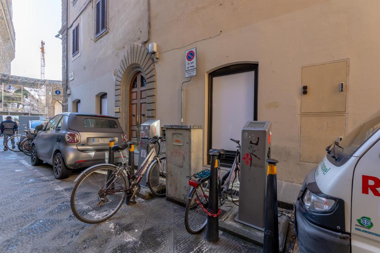 Condotta 10 Firenze Esterno foto